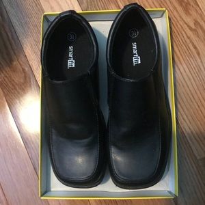 Boys dress shoes